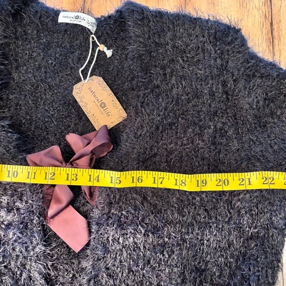 NWT Natural Life Fuzzy Black Cardigan Sweater,L/XL,Comfy Soft Cropped Feminine - Picture 13 of 14